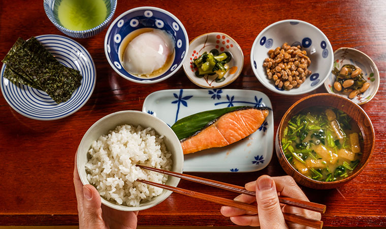 腹持ち の いい 食べ物 朝食