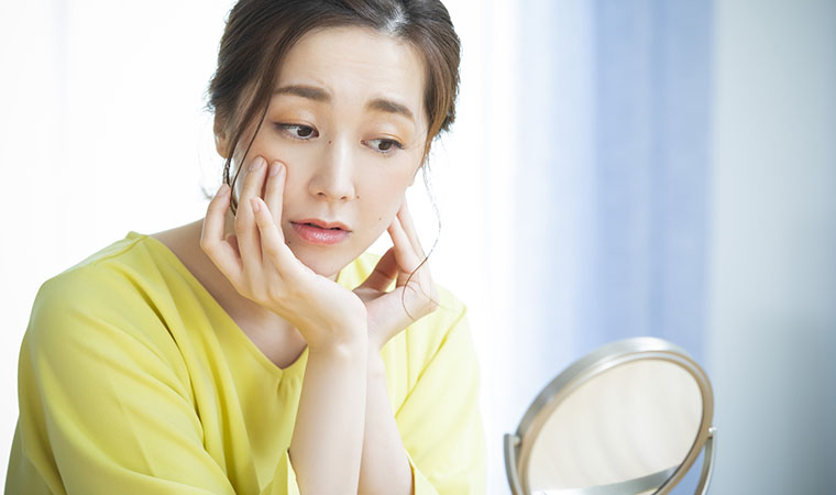 女性