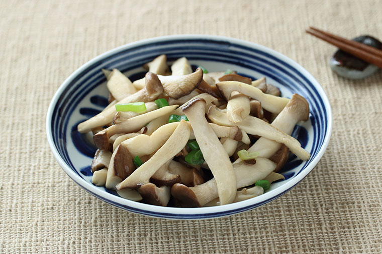きのこの炒め物