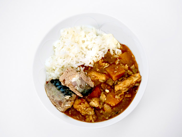 7月栄養強化サバカレー