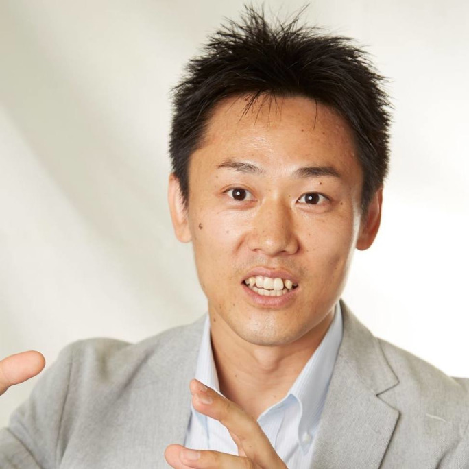 石塚利光さん
