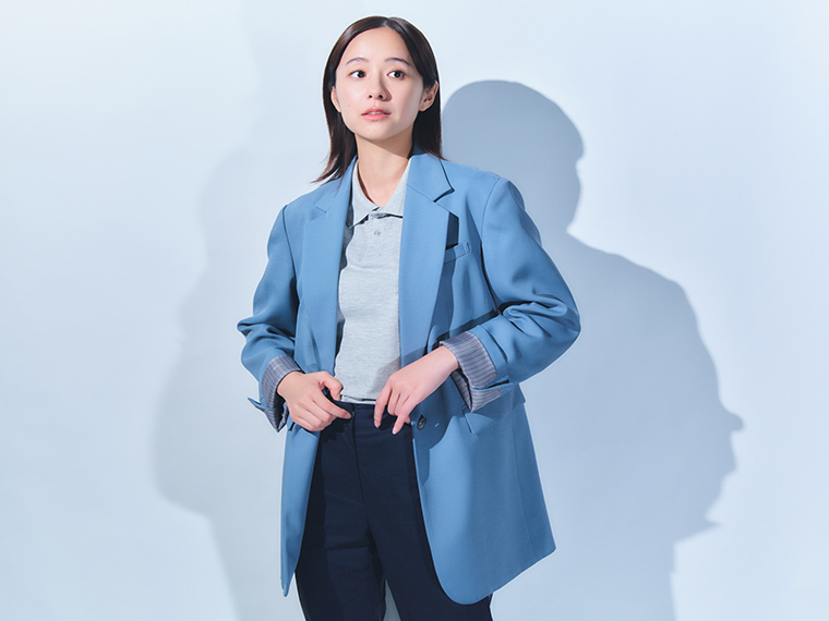 堀田真由さん立ち画像01