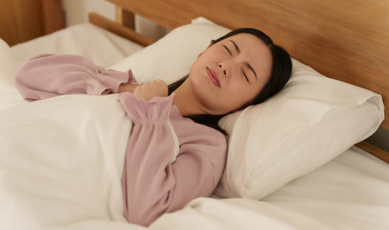 眠れない女性