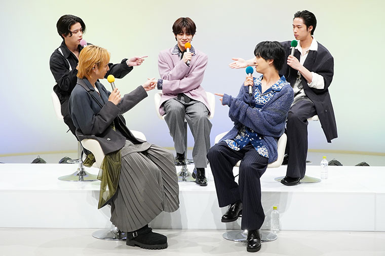 夏生大湖さん「２５時、赤坂で Season２」製作委員会