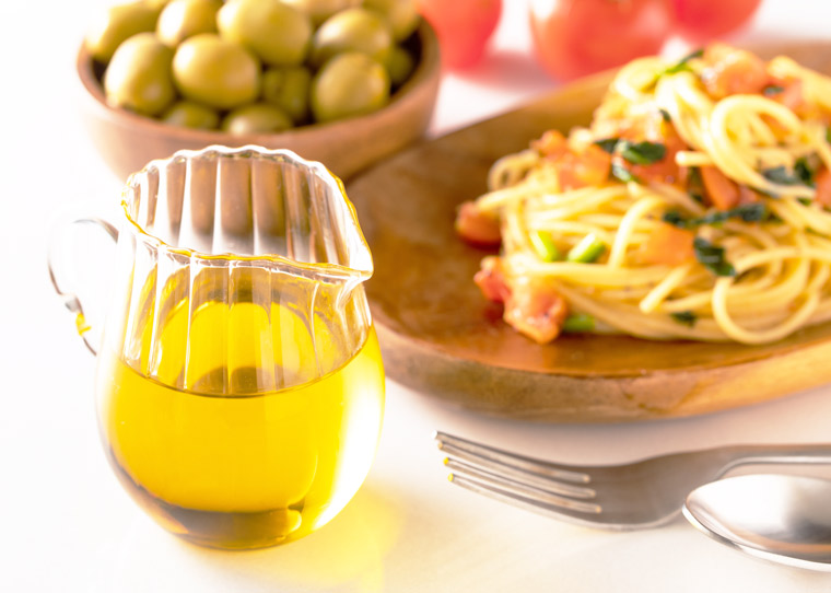 オリーブオイルとパスタ