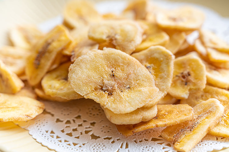 バナナチップス