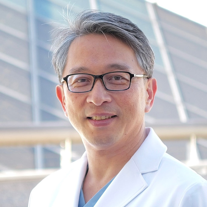 久住英二先生プロフィール写真