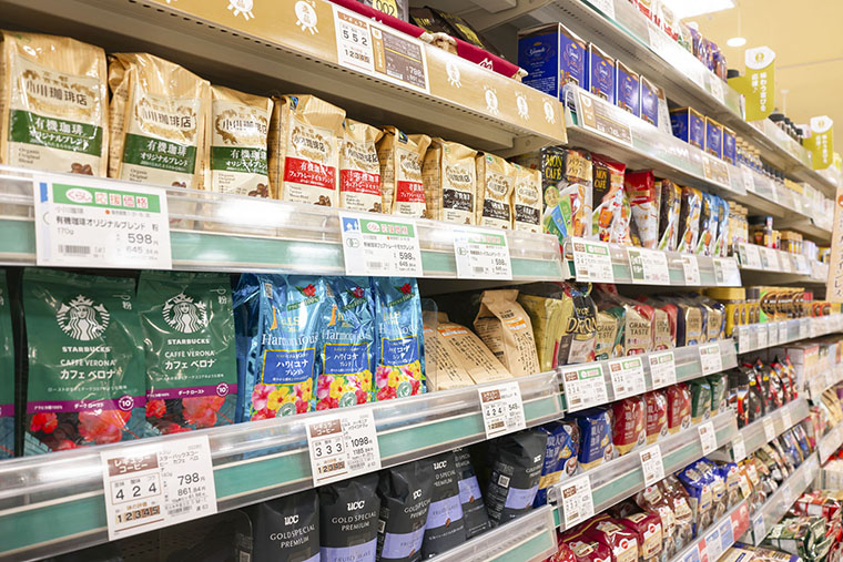 店頭に並ぶコーヒー